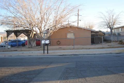 944 Carson St, Barstow, CA 92311 photo 2