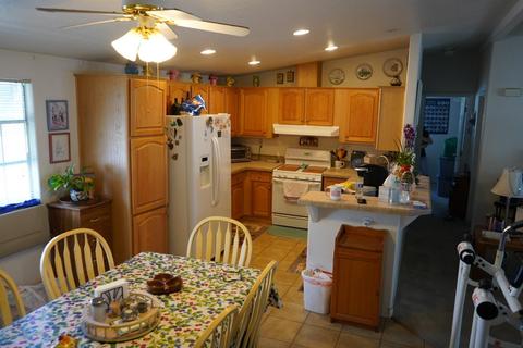 672 Roadrunner Way, Perris, CA 92570 photo 2