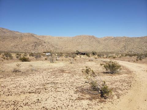 11433 Pioneer Rd, Apple Valley, CA 92307 photo 1