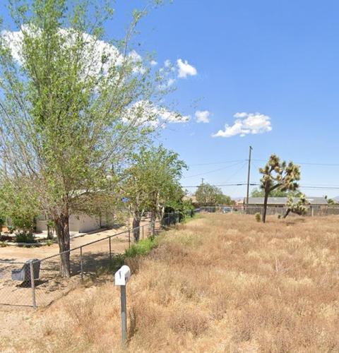16178 Vine St, Hesperia, CA 92345 photo 7