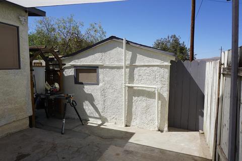 109 E Cottage St, Barstow, CA 92311 photo 19