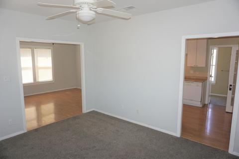 109 E Cottage St, Barstow, CA 92311 photo 2