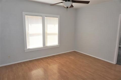 109 E Cottage St, Barstow, CA 92311 photo 4