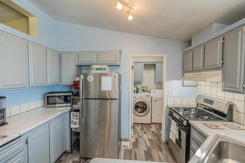 2676 Calaveras Rd, Pinon Hills, CA 92372 photo 11
