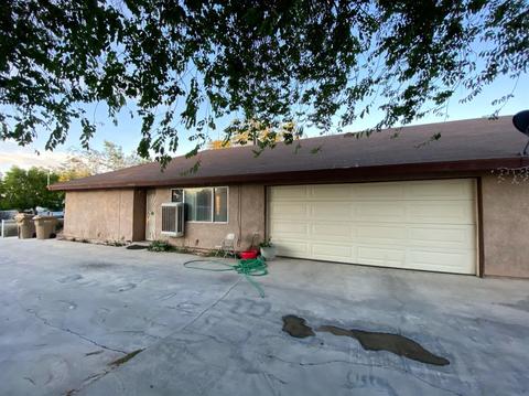 16205 Spruce St, Hesperia, CA 92345 photo 3