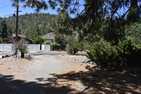 838 Mountain View Ave, Wrightwood, CA 92397 photo 8