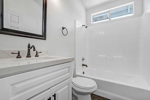 11524 Spring St, Adelanto, CA 92301 photo 34