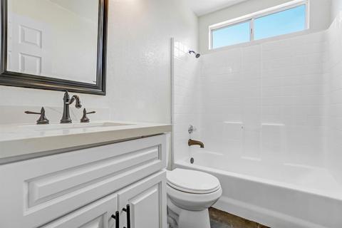 11524 Spring St, Adelanto, CA 92301 photo 22