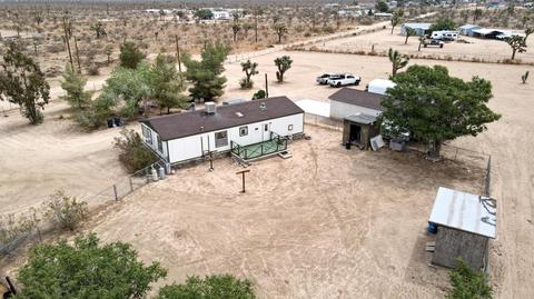 6833 Camellia Rd, Phelan, CA 92371 photo 13