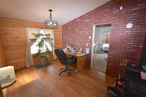 6833 Camellia Rd, Phelan, CA 92371 photo 5