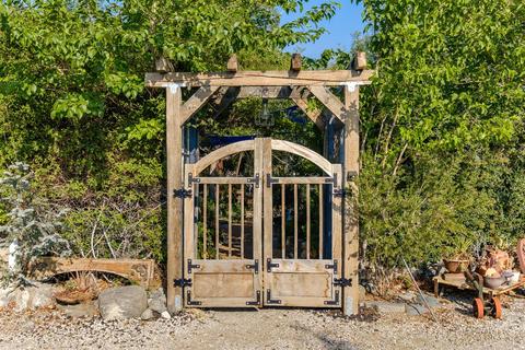 3590 Goss Rd, Phelan, CA 92371 photo 5
