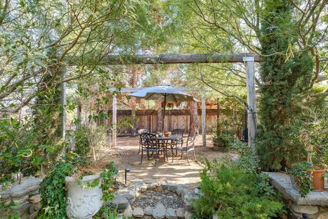3590 Goss Rd, Phelan, CA 92371 photo 10