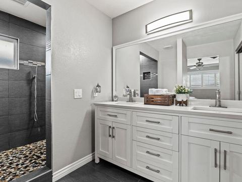 43812 Halcom Ave, Lancaster, CA 93536 photo 14