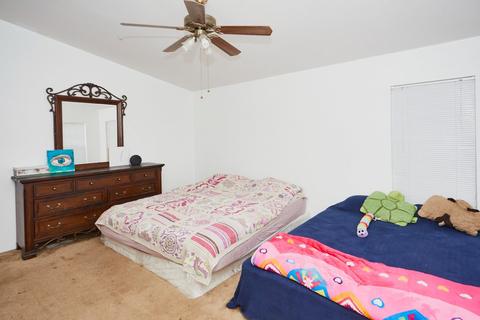 10375 Sheep Creek Rd, Phelan, CA 92371 photo 18