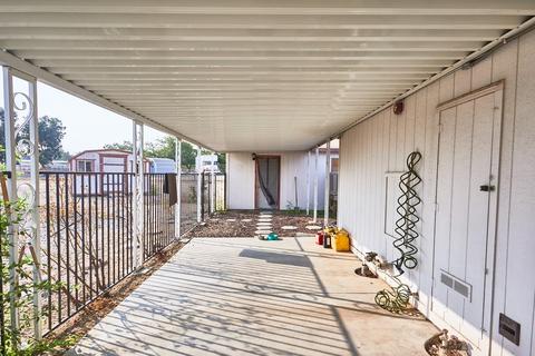 10375 Sheep Creek Rd, Phelan, CA 92371 photo 25