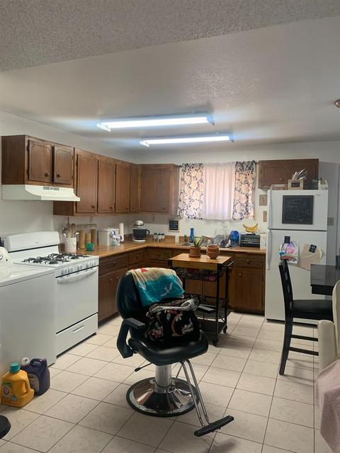 9652 2nd Ave, Hesperia, CA 92345 photo 23