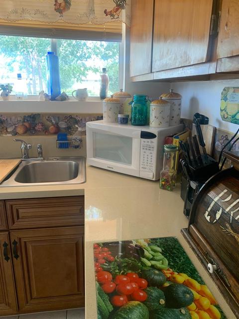 9652 2nd Ave, Hesperia, CA 92345 photo 8