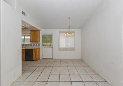18298 Birch St, Hesperia, CA 92345 photo 7