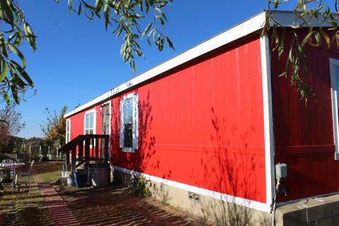 Undisclosed, Phelan, CA 92371 photo 31