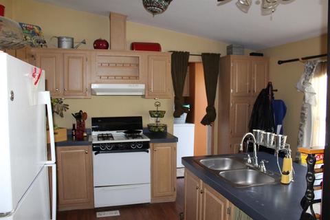 Undisclosed, Phelan, CA 92371 photo 10