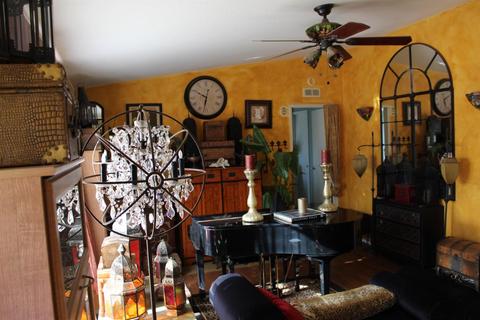Undisclosed, Phelan, CA 92371 photo 25