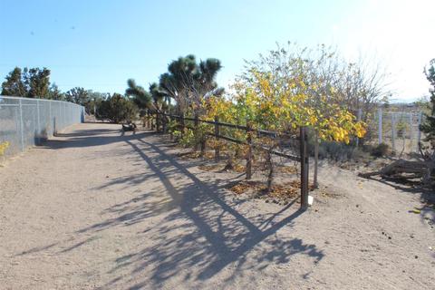 Undisclosed, Phelan, CA 92371 photo 56