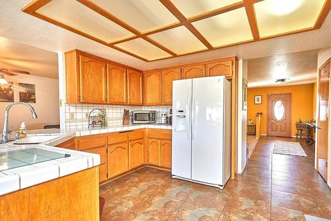 7211 Amanda Way, Hesperia, CA 92345 photo 20