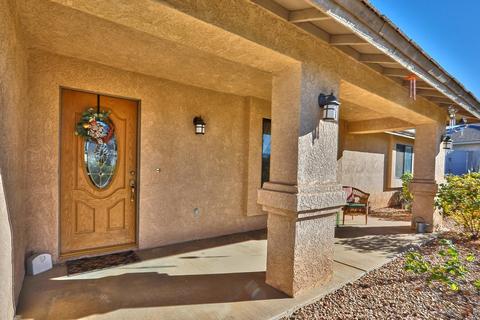 7211 Amanda Way, Hesperia, CA 92345 photo 4