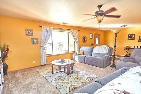 7211 Amanda Way, Hesperia, CA 92345 photo 11