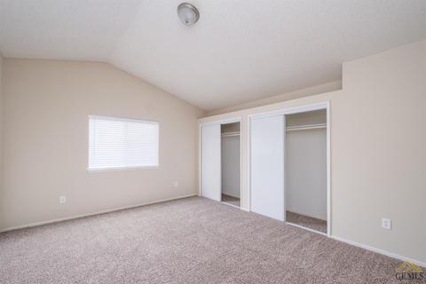 5504 Silvergate St, Bakersfield, CA 93313 photo 9