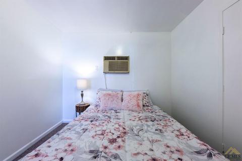 2909 Marlene Pl, Bakersfield, CA 93304 photo 17