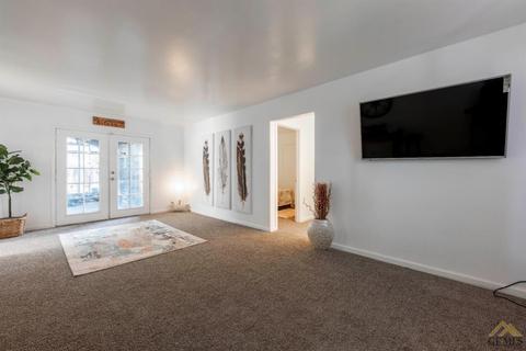 2909 Marlene Pl, Bakersfield, CA 93304 photo 5