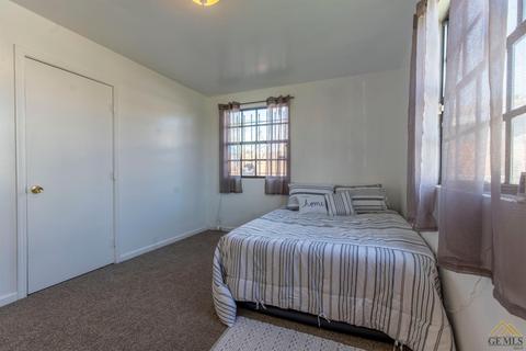 2909 Marlene Pl, Bakersfield, CA 93304 photo 32