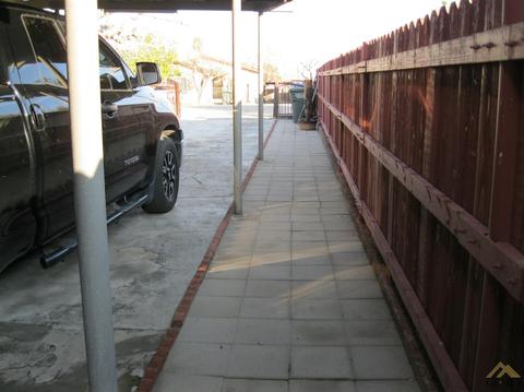 509 Van Buren St, Taft, CA 93268 photo 17