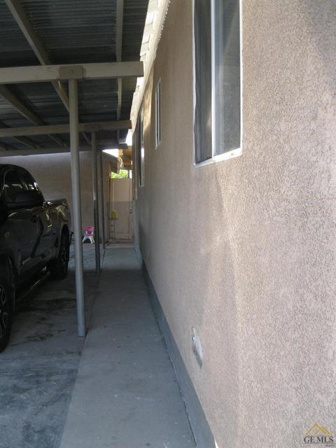 509 Van Buren St, Taft, CA 93268 photo 6