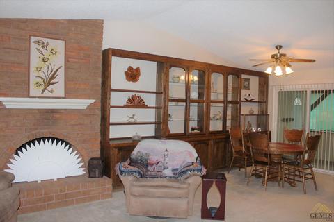 9012 Eucalyptus Dr, Bakersfield, CA 93306 photo 5