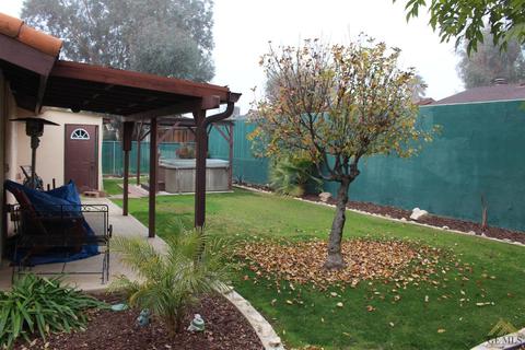 9012 Eucalyptus Dr, Bakersfield, CA 93306 photo 25
