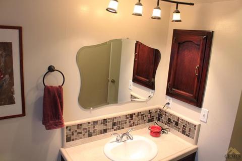 9012 Eucalyptus Dr, Bakersfield, CA 93306 photo 14