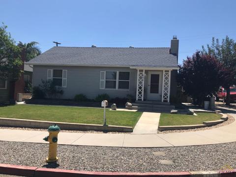 101 E San Emidio St, Taft, CA 93268 photo 2