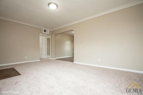 504 Ray St, Bakersfield, CA 93308 photo 9