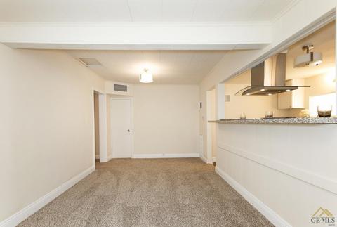 607 Fillmore St, Taft, CA 93268 photo 3