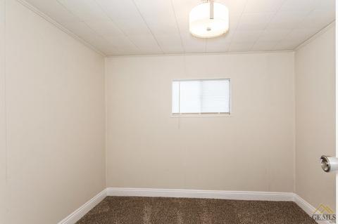 607 Fillmore St, Taft, CA 93268 photo 14