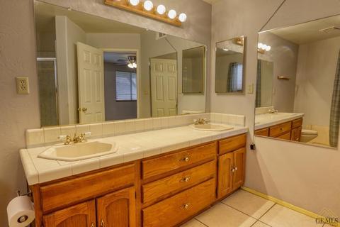 24001 Breech Ct, Tehachapi, CA 93561 photo 27