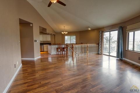 24001 Breech Ct, Tehachapi, CA 93561 photo 10