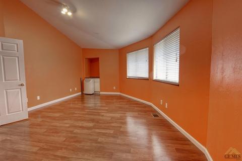 24001 Breech Ct, Tehachapi, CA 93561 photo 18