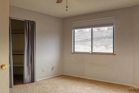 24001 Breech Ct, Tehachapi, CA 93561 photo 32