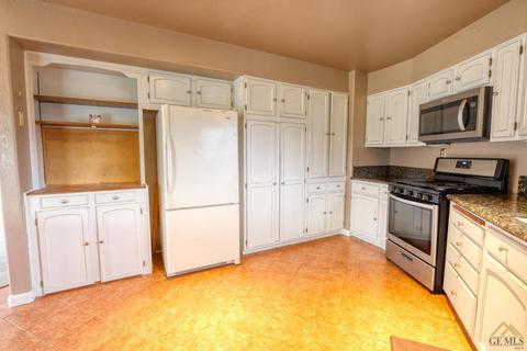 24001 Breech Ct, Tehachapi, CA 93561 photo 13