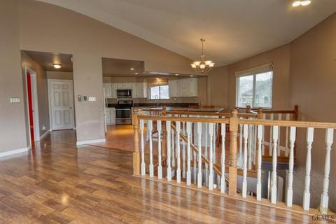 24001 Breech Ct, Tehachapi, CA 93561 photo 9