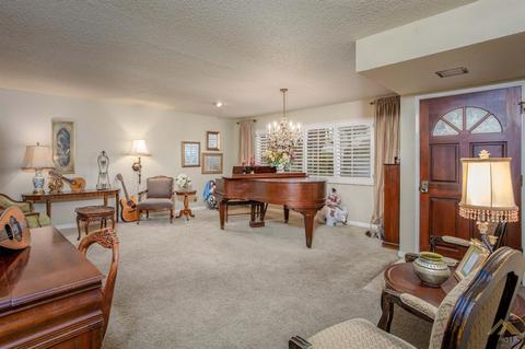 3105 Dell Ave, Bakersfield, CA 93304 photo 4