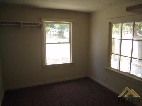 532 Rose Ave, Taft, CA 93268 photo 9